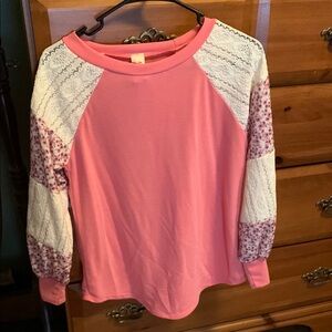 7th Ray Pink and White Raglan Sweatshirt with Long Sleeves